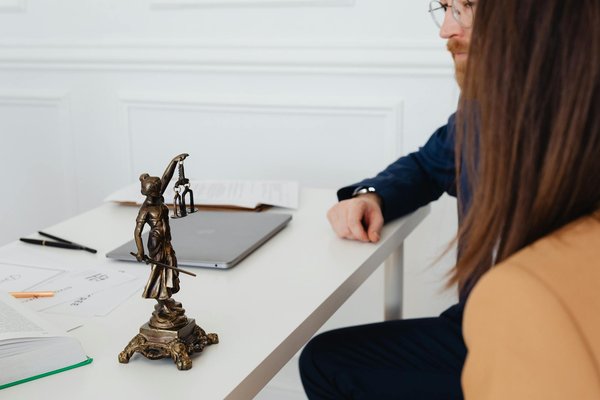 Transformez vos événements avec la table basse surf originale